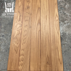 Plancher en bois <span class=keywords><strong>thermo</strong></span>-modifié de frêne moderne de haute qualité pour usage extérieur en parc, nœuds <span class=keywords><strong>thermo</strong></span>-traités, brun naturel, épaisseur 20 mm - Product Image 4