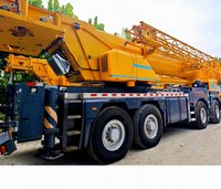 Grue mobile sur camion d'occasion XC 80 tonnes QY80L6-1 Année 2022 4001-6000 heures de fonctionnement Flèche principale 60 mètres Moteur Weichai Contrepoids 24,6 tonnes