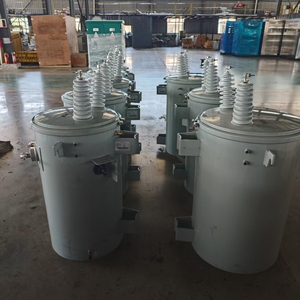 Transformador de Aceite Monofásico de 13.8KV para Montaje en Poste, 50KVA-125KVA, Salida 220V/380V, Transformador de Voltaje Inductivo Monofásico - Product Image 3