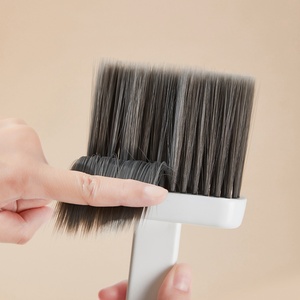 Brosses de nettoyage de clavier portables et compactes à prix abordable pour la maison - Product Image 1