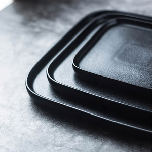Assiettes carrées noires en gros, plat carré en céramique, <span class=keywords><strong>plateau</strong></span> de restaurant noir mat pour steak et pâtes - Product Image 3
