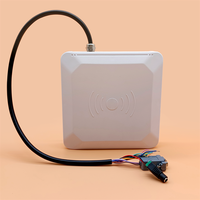 Lecteur RFID UHF longue portée 860mhz-960mhz intégré, lecteur de cartes de proximité longue portée pour la gestion du bétail et le contrôle d'accès
