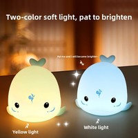 Veilleuse LED en forme de baleine mignonne de style moderne, rechargeable par USB, mini lampe de chevet avec télécommande, en silicone, pour chambre d'enfant