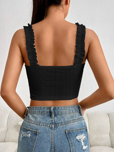 Top corto tipo camisola para mujer, de algodón, negro liso, estilo vintage, con bordado de ojales, tirante con volantes, lazo y fruncido, corte ajustado, venta al por mayor OEM - Product Image 5