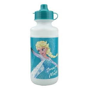 Échantillon gratuit de bouteilles d'eau en plastique pour vélo à prix d'usine pour bouteilles d'eau portables pour sports de plein air pour le vélo d'équitation - Product Image 1