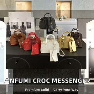 Venta al por mayor, bolso pequeño de moda, personalidad simple, para mujer, primavera 2024, nuevo bolso cruzado de hombro - Product Image 2