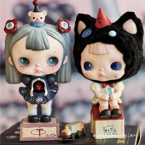 Figura Coleccionable Personalizable de PVC de Chica Triste con Cara de Lágrimas, Estilo Gótico, Caja Sorpresa Pequeña, Temática Personalizada, Personaje de Anime - Product Image 2