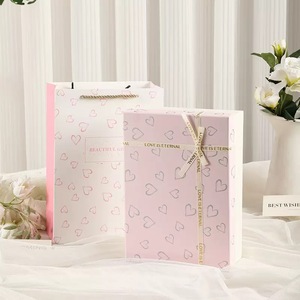 Heaven and Earth Cover Bow Gift Giving Lunch Box Packaging Día del maestro Logotipo personalizado Caja de regalo Premium Auto Perfume Caja de regalo - Product Image 3