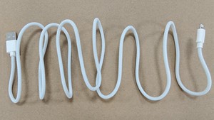 Câble USB A vers Lightning pour <span class=keywords><strong>iPhone</strong></span> et iPad, tressé blanc, directement de l'usine, faible MOQ - Product Image 2