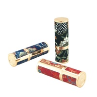 Emballage de rouge à lèvres personnalisé en satin de soie de luxe, tube de rouge à lèvres mat velours haute pigmentation, conteneur pour lèvres