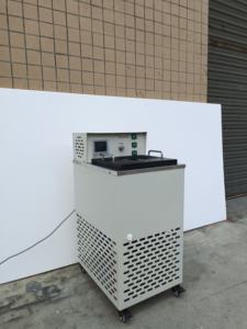 Bain-marie vertical de <span class=keywords><strong>laboratoire</strong></span> |   Circulateur à température constante avec fonction de refroidissement et de chauffage pour la recherche - Product Image 4