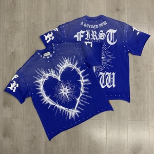 Maglietta Grafica Retrò Hip Hop Street Style Casual Ispirata al Jersey per Festival Musicali Estate 2026 Moda Giovane - Product Image 1