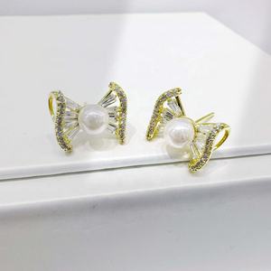 Precio de fábrica, pendientes de plata de ley 925 con perla, estilo vintage, lazo minimalista, chapado en oro, elegantes, sencillos, pendientes de tuerca para verano. - Product Image 2