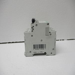 25006 disjoncteur 63A 400V NSNP nouveau Original prêt Stock automatisation industrielle PAC contrôleur de programmation PLC dédié - Product Image 1