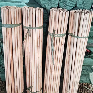 Manche de balai en bois pratique et très demandé pour le nettoyage des sols, exporté vers l'Afrique du Sud, l'Arabie Saoudite et la Libye - Product Image 1