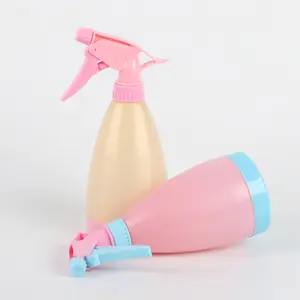 Botella pulverizadora de plástico de color caramelo multifuncional, rociador de riego de jardinería, espray de desinfección a presión de mano, 500ml