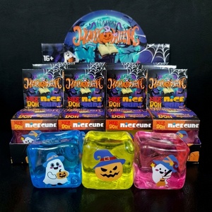 Elonna Halloween Jouet sensoriel anti-stress en caoutchouc thermoplastique souple, à montée lente, en forme de bloc de tofu, à l'aspect de sucre de malt, en boîte - Product Image 1