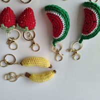 Tissé à la main en peluche Crochet fraise pastèque cerise carotte banane porte-clés bricolage tricoté simulation nourriture fruits porte-clés sac breloque