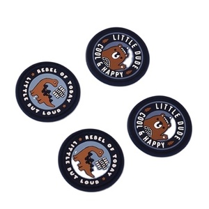 Nhãn quần áo cao cấp, chất liệu PVC cao su silicon 3D nổi, tùy chỉnh, giá xuất xưởng, logo theo yêu cầu - Product Image 5