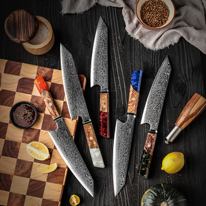 Coltello <span class=keywords><strong>da</strong></span> Chef Giapponese Kiritsuke Grandsharp 8.2" in Vero Acciaio Damasco a 67 Strati con Manico in Resina Colorata e Legno Solifilato - Utensile <span class=keywords><strong>da</strong></span> <span class=keywords><strong>Cucina</strong></span> per Affettare - Product Image 4