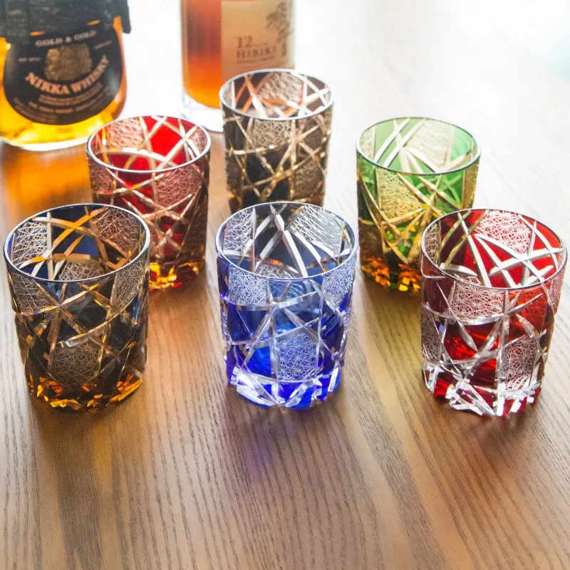 Gobelet en verre à whisky coupé à la main de 8oz comme cadeau de fête des pères Style japonais Edo Kiriko gobelet en verre de cristal coloré boîte-cadeau