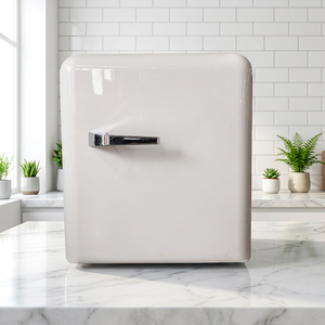 Mini Refrigerador Compacto para el Hogar, Refrigerador Pequeño Portátil para Dormitorio, Residencia Universitaria y Uso en Hoteles - Product Image 1