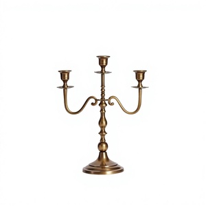 เชิงเทียนทองเหลืองสไตล์วินเทจ 3 แขน ขัดเงา สำหรับตกแต่งบ้าน - Product Image 1