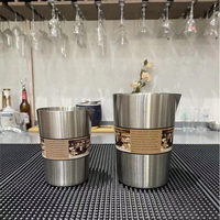 Tasse à mélanger en acier inoxydable de 500ml /800ml avec accessoires de bar à motifs et shakers à cocktail pour bar et cafés