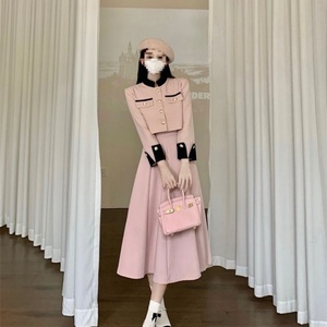 Conjunto Casual de 2 Piezas para Mujer, Otoño 2025, Top y Vestido Plisado con Parches, Venta al Por Mayor - Product Image 1