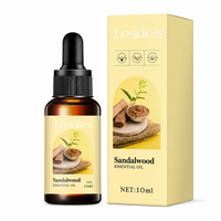 Huile essentielle d'extrait de plante, huile de bois de santal pure et naturelle pour l'aromathérapie, la fabrication de savon, la relaxation, le diffuseur, les soins de la peau et du corps