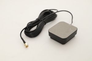 Antenna GNSS ad alta precisione a doppia frequenza L1 + L5 <span class=keywords><strong>GPS</strong></span> che riceve Antenna attiva per auto esterna con stabilizzazione del segnale - Product Image 4