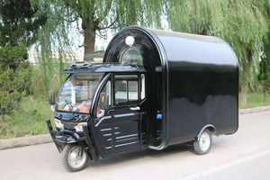 Camion de cuisine mobile de 5,5 m² entièrement équipé pour la vente de bière et de nourriture en ville, à vendre - Product Image 2