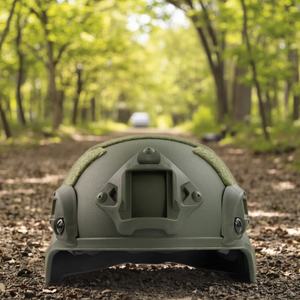 Casque ABS MiCH 2000 vert avec lampe tactique intégrée – Équipement de protection pour la sécurité personnelle et les sports de plein air - Product Image 2