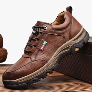 Nouvelles Chaussures Décontractées d'Extérieur en Cuir Marron pour Hommes Style 2026 - Vente en Gros Usine, Confortables et Antidérapantes pour la Marche - Product Image 1
