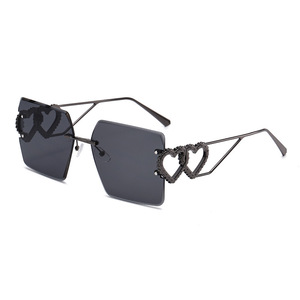 <b>Rimless</b> Rectangle <b>Sunglasses</b> Heart Design UV400 Women Driving Outdoor Fashion - Product Image 4