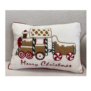 Coussin de Noël personnalisé en forme de <span class=keywords><strong>maison</strong></span> en pain d'épices saisonnier - Product Image 2