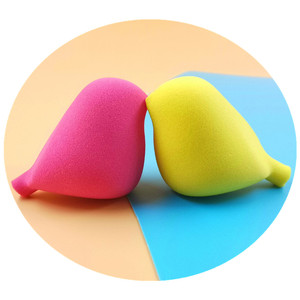 Mini éponge <span class=keywords><strong>de</strong></span> maquillage Miracle Complexion, éponge <span class=keywords><strong>de</strong></span> maquillage <span class=keywords><strong>de</strong></span> beauté, éponge <span class=keywords><strong>de</strong></span> maquillage en forme d'oiseau - Product Image 1