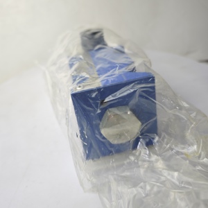 Control direccional DG4V DG4V-5-2ALJ-M-U-H6-20-EN124 - Product Image 4