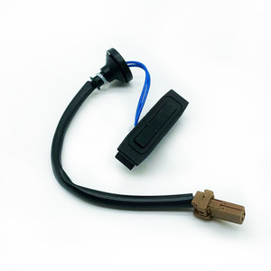 Interruptor de liberación de maletero Nissan 25380-2DT0A de un solo cable para Tiida Livina Sylphy Teana - Product Image 1