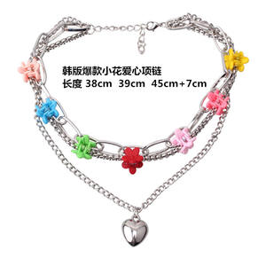 Collier à fleurs multicouches de style coréen, collier en alliage de zinc pour femmes avec pendentif en forme de cœur, bijoux tendance - Product Image 3