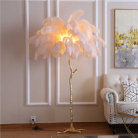 BGST haute qualité personnalisé cuivre décoration arbre plume d'autruche debout lumière hôtel coin décor moderne Led plume lampadaire