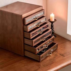 ตู้เก็บเครื่องประดับหกชั้น ทำจากไม้วอลนัทสีดำอเมริกาเหนือ สำหรับใช้ภายในอาคาร เหมาะสำหรับผู้ใหญ่ - Product Image 1