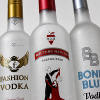 Bouteilles en verre dépoli cylindriques pour vodka 500ml 700ml 750ml vides avec logo personnalisé pour la conservation de la tequila, du brandy, du gin, du whisky et des spiritueux