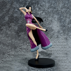 Figurines d'anime One Piece Boa <span class=keywords><strong>Hancock</strong></span> Nine Snakes Beautiful Girl Kicks, décorations de bureau, ornements, jouets tendance - Product Image 1