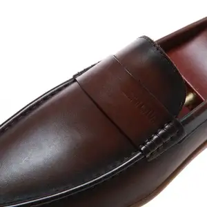 Nouvelle arrivée hommes demi-mule chaussures en cuir avec assurance qualité