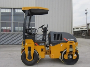 Rodillo Compactador Vibratorio de 3 Toneladas CLG6032E Disponible a Precio Competitivo - Product Image 6