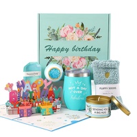 Coffret d'anniversaire sur le thème floral avec gobelet isotherme en papier et chaussettes parfumées - Cadeau idéal pour la meilleure amie