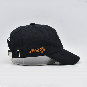 หมวกแก๊ปผ้าฝ้ายสีดำแบบเป็นมิตรกับสิ่งแวดล้อมสำหรับกิจกรรมกลางแจ้ง หมวกแก๊ปทรงพ่อ สีดำ หมวกแก๊ปทรงพ่อแบบยั่งยืน ขายส่ง - Product Image 3