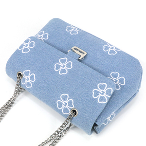 Bolso Bandolera de Mezclilla Moderno para Mujer, con Cierre, Correa de Hombro, Impermeable, con Patrón Bordado y Forro de Poliéster - Product Image 4