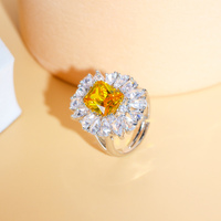 Superbes bagues ouvertes de luxe en zircon cubique rouge, motif grande fleur de soleil, pour femme, idéales pour les fiançailles et les soirées.